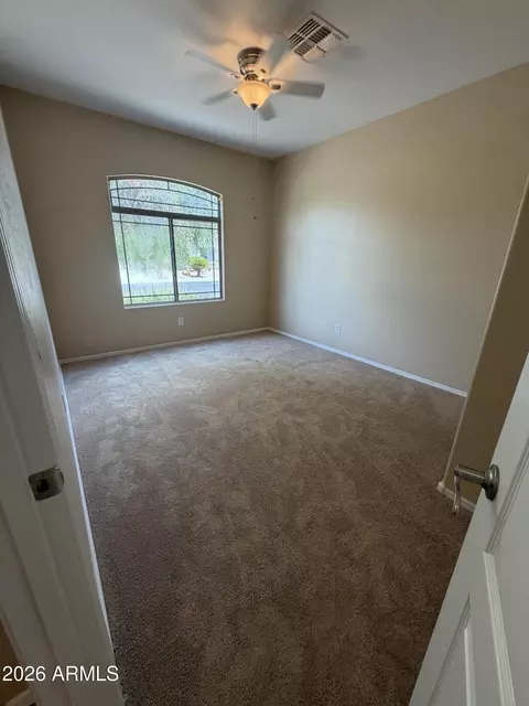 Bedroom - 2555 E Robb Ln, Phoenix, AZ 85024 photo 2 of 2