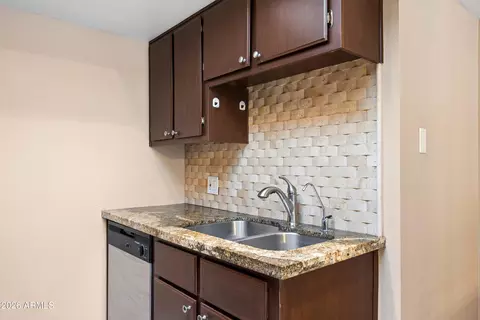 Kitchen - 2446 E 5th Pl, Tempe, AZ 85288 photo 4 of 5