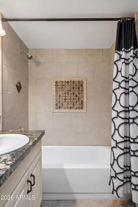 Bath - 2446 E 5th Pl, Tempe, AZ 85288 photo 4 of 5