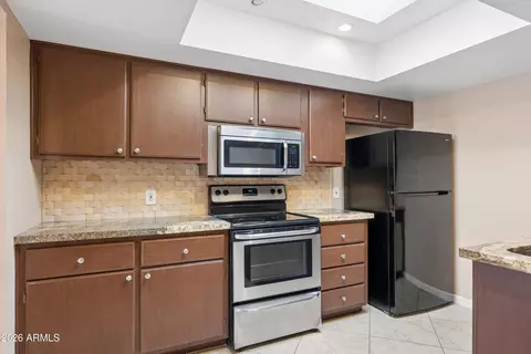Kitchen - 2446 E 5th Pl, Tempe, AZ 85288 photo 2 of 5