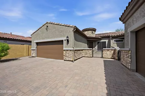 1842 N Red Clf, Mesa, AZ 85207