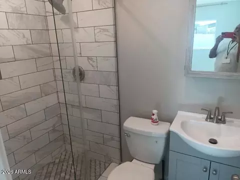 Bath - 302 3rd Ave E, Buckeye, AZ 85326 photo 3 of 3