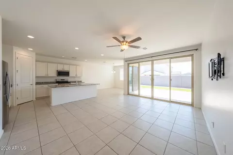 Living - 11241 E Ulysses Ave, Mesa, AZ 85212 photo 1 of 4