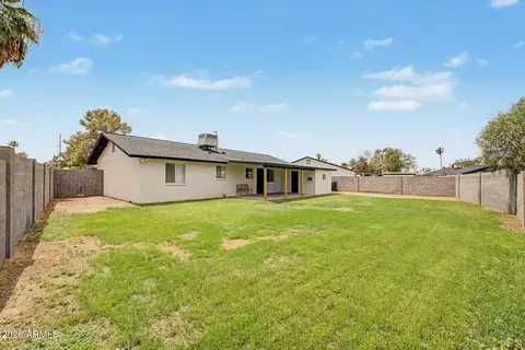 Exterior - 242 E Heather Ave, Gilbert, AZ 85234 photo 4 of 5