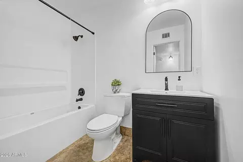 Bath - 242 E Heather Ave, Gilbert, AZ 85234 photo 2 of 2