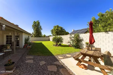 Exterior - 532 E Renee Dr, Phoenix, AZ 85024 photo 4 of 7
