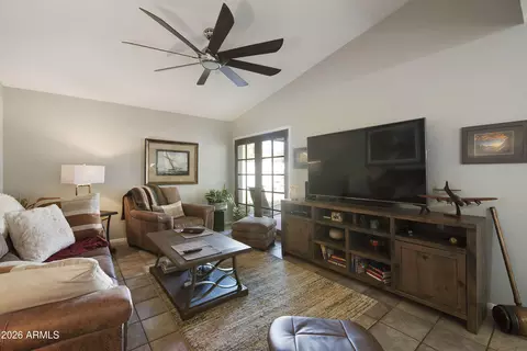 Living - 532 E Renee Dr, Phoenix, AZ 85024 photo 2 of 3