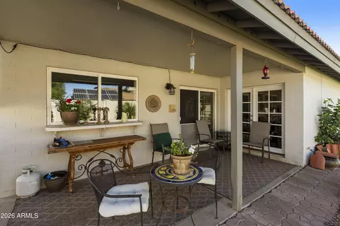 Exterior - 532 E Renee Dr, Phoenix, AZ 85024 photo 2 of 7