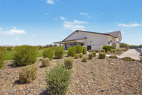 View/Area - 3402 W Shanley Ave, Apache Junction, AZ 85120 photo 6 of 8