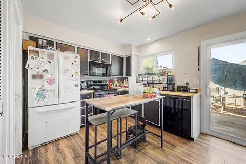 Kitchen - 1041 E Lodge Dr, Tempe, AZ 85283 photo 1 of 4