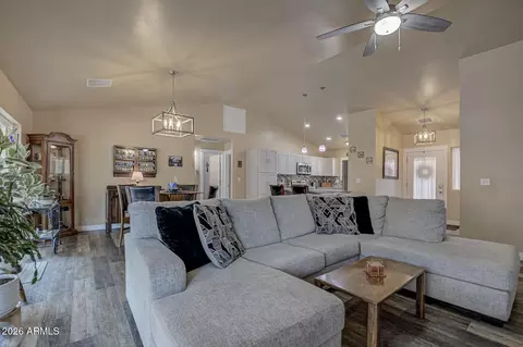 Living - 506 E Wade Ln, Payson, AZ 85541 photo 3 of 4