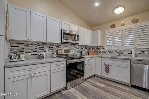 Kitchen - 506 E Wade Ln, Payson, AZ 85541 photo 2 of 5