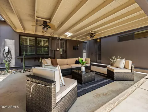 Exterior - 1115 E Weldon Ave, Phoenix, AZ 85014 photo 5 of 11