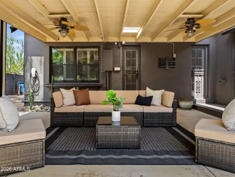 Exterior - 1115 E Weldon Ave, Phoenix, AZ 85014 photo 3 of 11