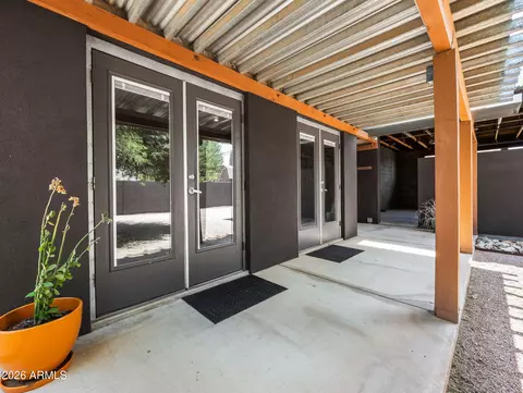Exterior - 1115 E Weldon Ave, Phoenix, AZ 85014 photo 7 of 11