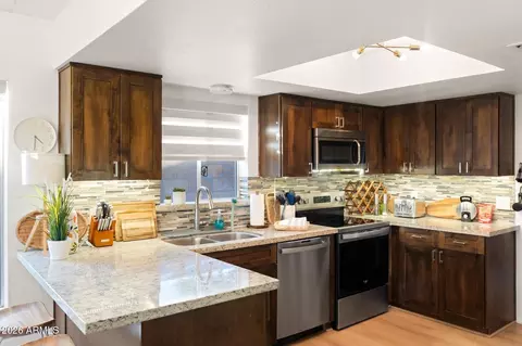 Kitchen - 3911 E Dahlia Dr, Phoenix, AZ 85032 photo 1 of 3