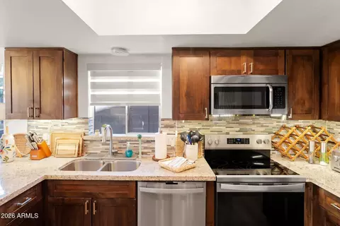 Kitchen - 3911 E Dahlia Dr, Phoenix, AZ 85032 photo 2 of 3