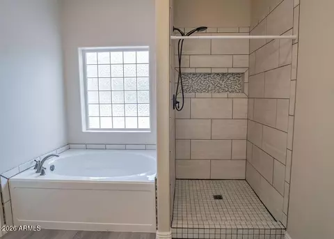 Bath - 636 E Sycamore Ln, Payson, AZ 85541 photo 2 of 5