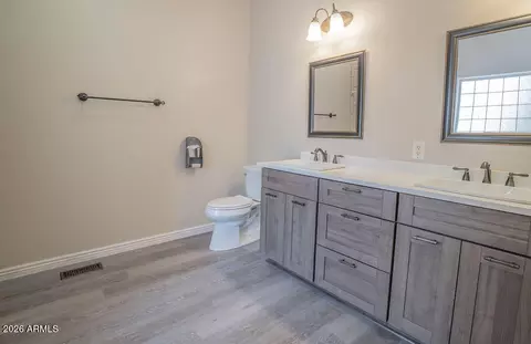 Bath - 636 E Sycamore Ln, Payson, AZ 85541 photo 1 of 5