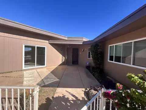 10838 W Thunderbird Blvd, Sun City, AZ 85351