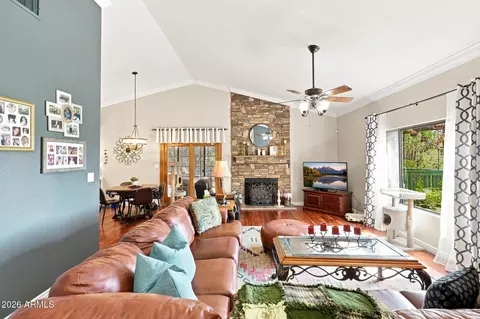 Living - 401 S Arroyo Dr, Payson, AZ 85541 photo 1 of 2
