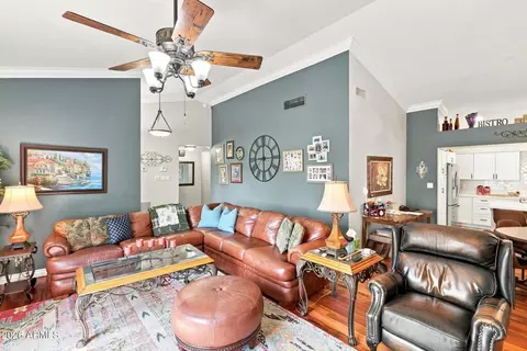 Living - 401 S Arroyo Dr, Payson, AZ 85541 photo 2 of 2