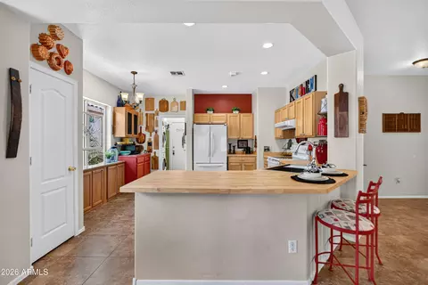Kitchen - 10944 E Boston St, Apache Junction, AZ 85120 photo 2 of 7