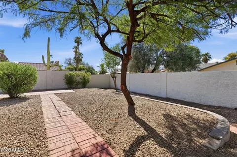 Exterior - 4017 E Dahlia Dr, Phoenix, AZ 85032 photo 9 of 10