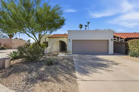 Exterior - 4017 E Dahlia Dr, Phoenix, AZ 85032 photo 1 of 10