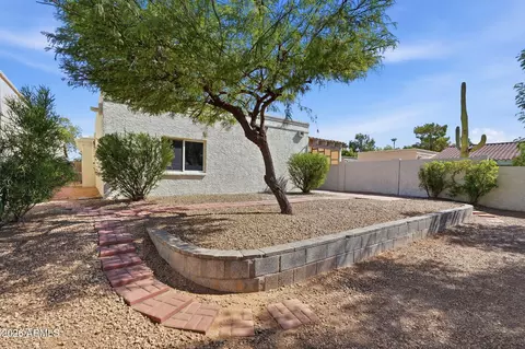 Exterior - 4017 E Dahlia Dr, Phoenix, AZ 85032 photo 8 of 10