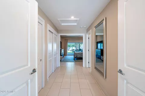 Entry Way - 4554 E Onyx Ave, Phoenix, AZ 85028 photo 2 of 2