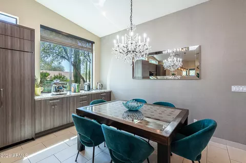 Dining - 4554 E Onyx Ave, Phoenix, AZ 85028 photo 2 of 2