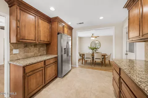 Kitchen - 6408 E Dallas St, Mesa, AZ 85205 photo 4 of 5