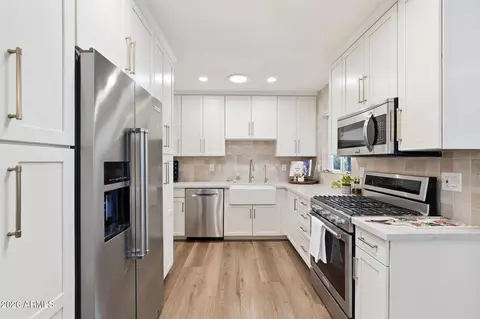 Kitchen - Undisclosed, Phoenix, AZ 85014 photo 3 of 7