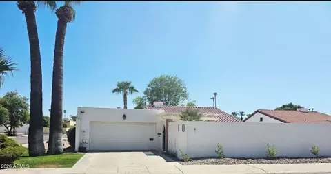 2055 E Bishop Dr, Tempe, AZ 85282 photo 2