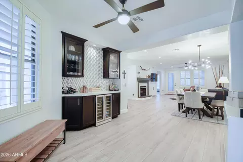 15221 N Clubgate Dr #2023, Scottsdale, AZ 85254
