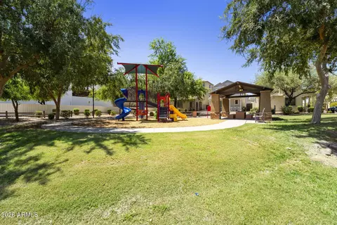 Exterior - 1680 Elgin St, Gilbert, AZ 85295 photo 5 of 5
