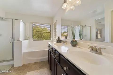 Bath - 1680 Elgin St, Gilbert, AZ 85295 photo 2 of 5
