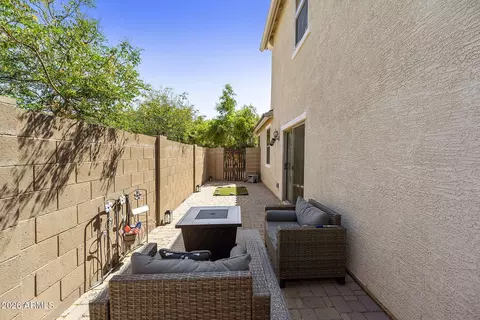 Exterior - 1680 Elgin St, Gilbert, AZ 85295 photo 2 of 5