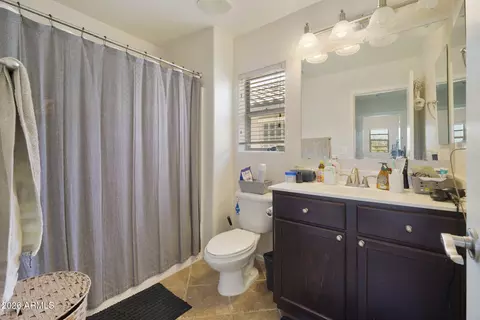 Bath - 1680 Elgin St, Gilbert, AZ 85295 photo 5 of 5