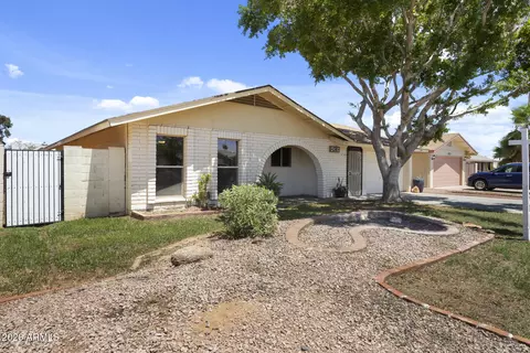Exterior - 1546 E Flower Cir, Mesa, AZ 85204 photo 2 of 10