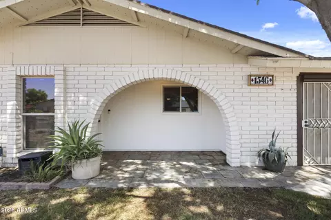 Exterior - 1546 E Flower Cir, Mesa, AZ 85204 photo 3 of 10