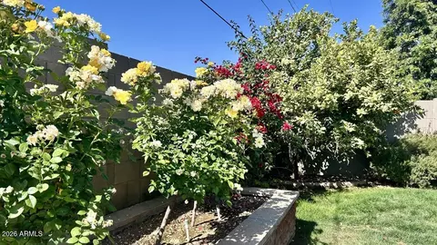 Exterior - 1939 E Solano Dr, Phoenix, AZ 85016 photo 2 of 2