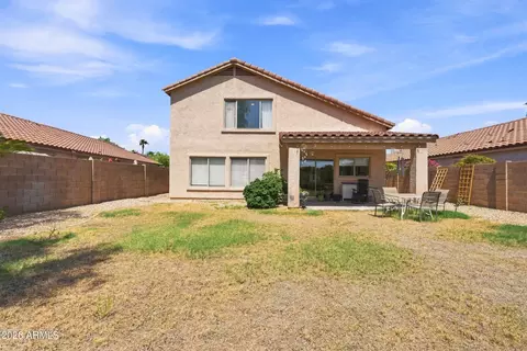 Exterior - 7193 W Mohawk Ln, Glendale, AZ 85308 photo 5 of 8