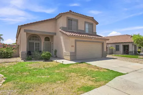 Exterior - 7193 W Mohawk Ln, Glendale, AZ 85308 photo 3 of 8