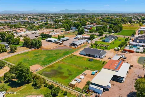 View/Area - 21332 S 156th St, Gilbert, AZ 85298 photo 2 of 6