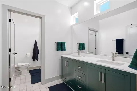 Bath - 21332 S 156th St, Gilbert, AZ 85298 photo 5 of 6