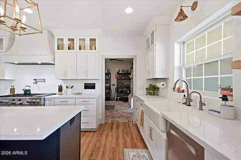 Kitchen - 21332 S 156th St, Gilbert, AZ 85298 photo 6 of 6