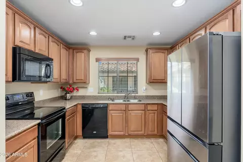 Kitchen - 2551 E Boston St, Gilbert, AZ 85295 photo 3 of 5