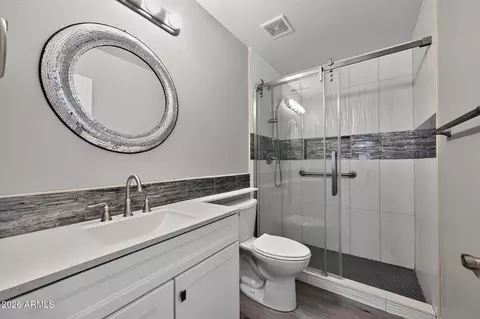 Bath - 2020 E Behrend Dr, Phoenix, AZ 85024 photo 3 of 3